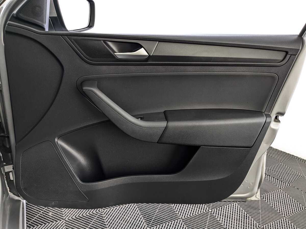 Volkswagen Polo с пробегом — 2021 год. Фото: #20