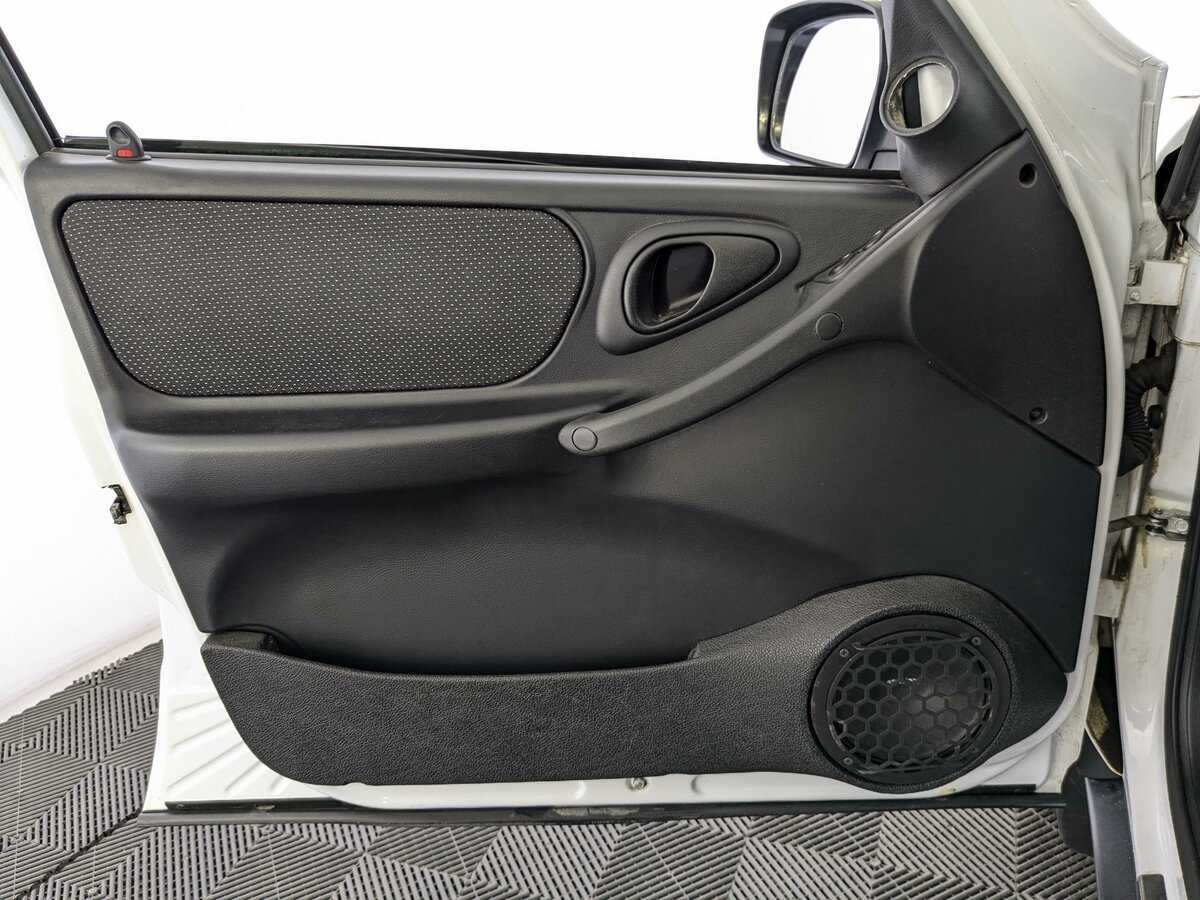 Lada (ВАЗ) Niva с пробегом — 2022 год. Фото: #3