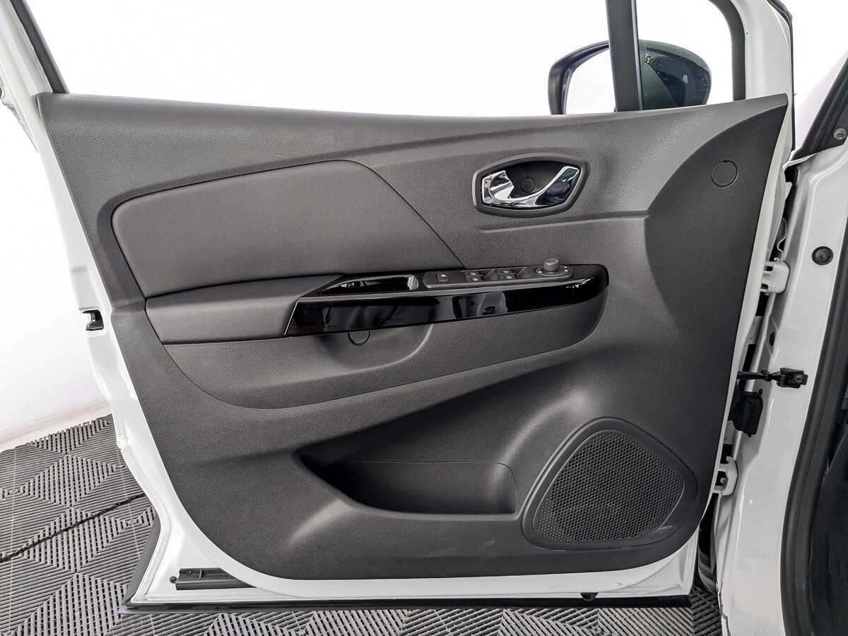 Renault Kaptur с пробегом — 2018 год. Фото: #14