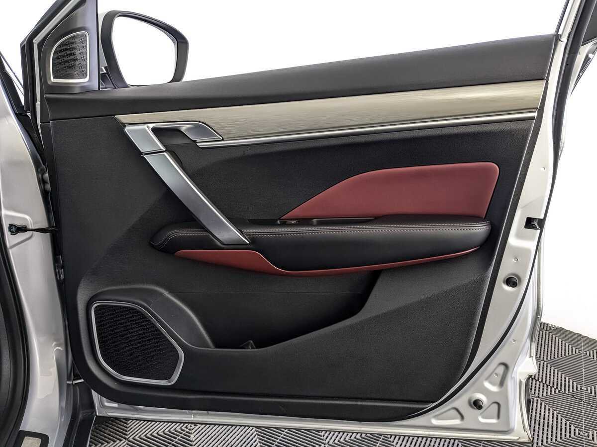 Geely Coolray с пробегом — 2021 год. Фото: #20