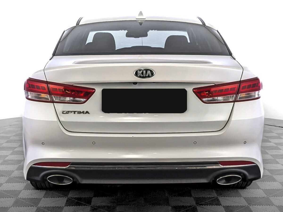 Kia Optima с пробегом — 2016 год. Фото: #5