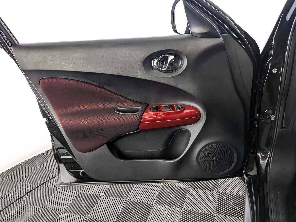 Nissan Juke с пробегом — 2014 год. Фото: #14