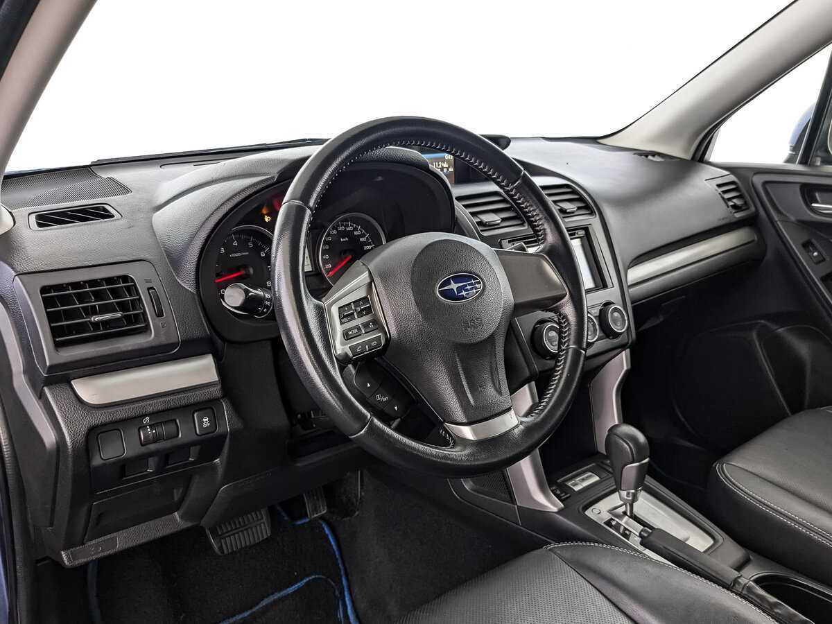 Subaru Forester с пробегом — 2013 год. Фото: #10