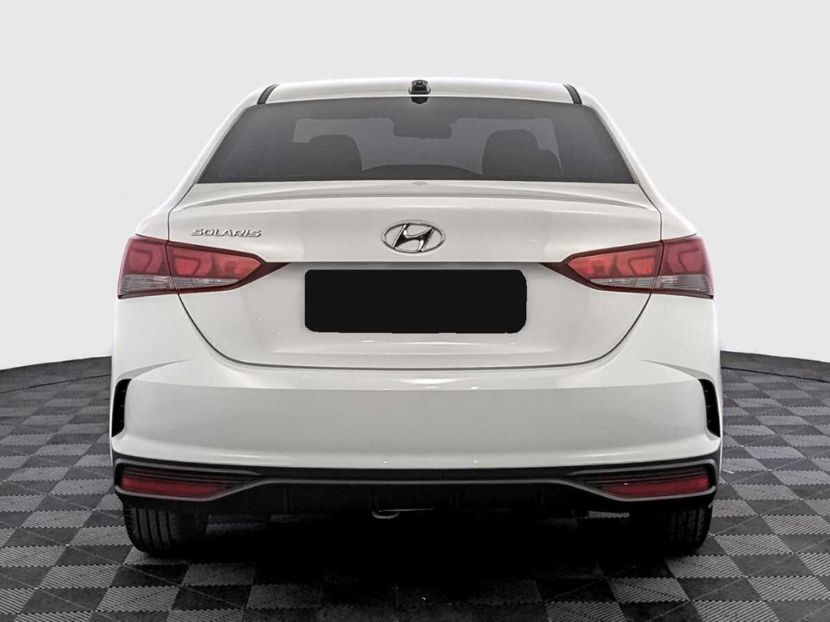 Hyundai Solaris с пробегом — 2022 год. Фото: #5