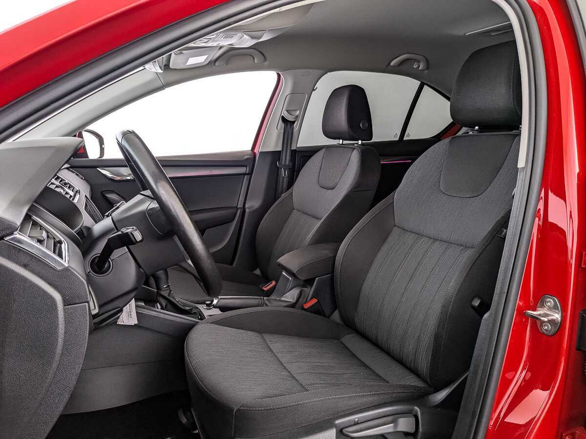 Skoda Octavia с пробегом — 2018 год. Фото: #14