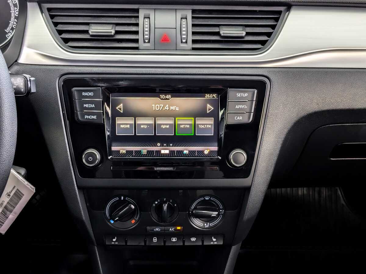 Skoda Rapid с пробегом — 2018 год. Фото: #12