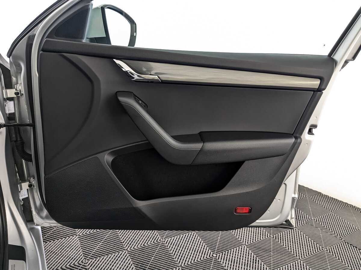 Skoda Octavia с пробегом — 2020 год. Фото: #20