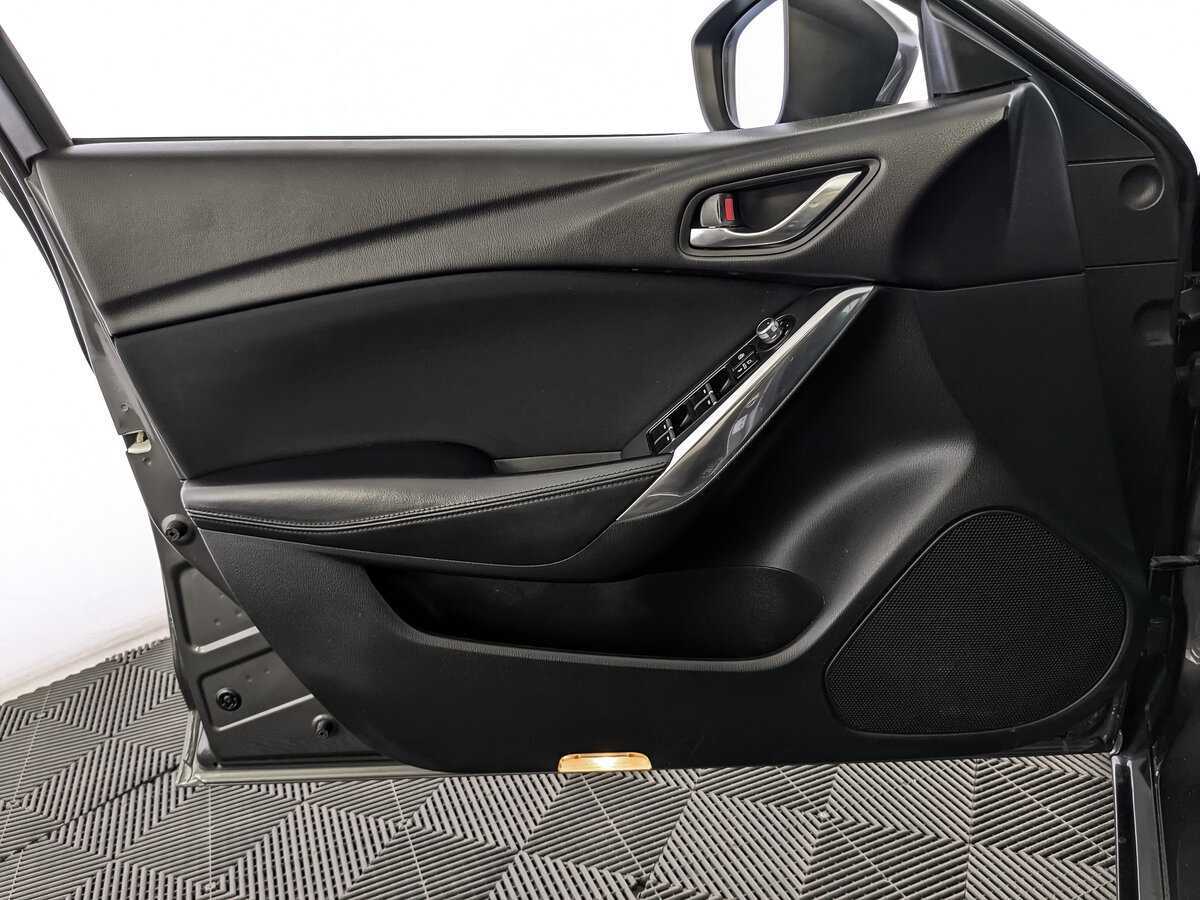 Mazda 6 с пробегом — 2018 год. Фото: #14