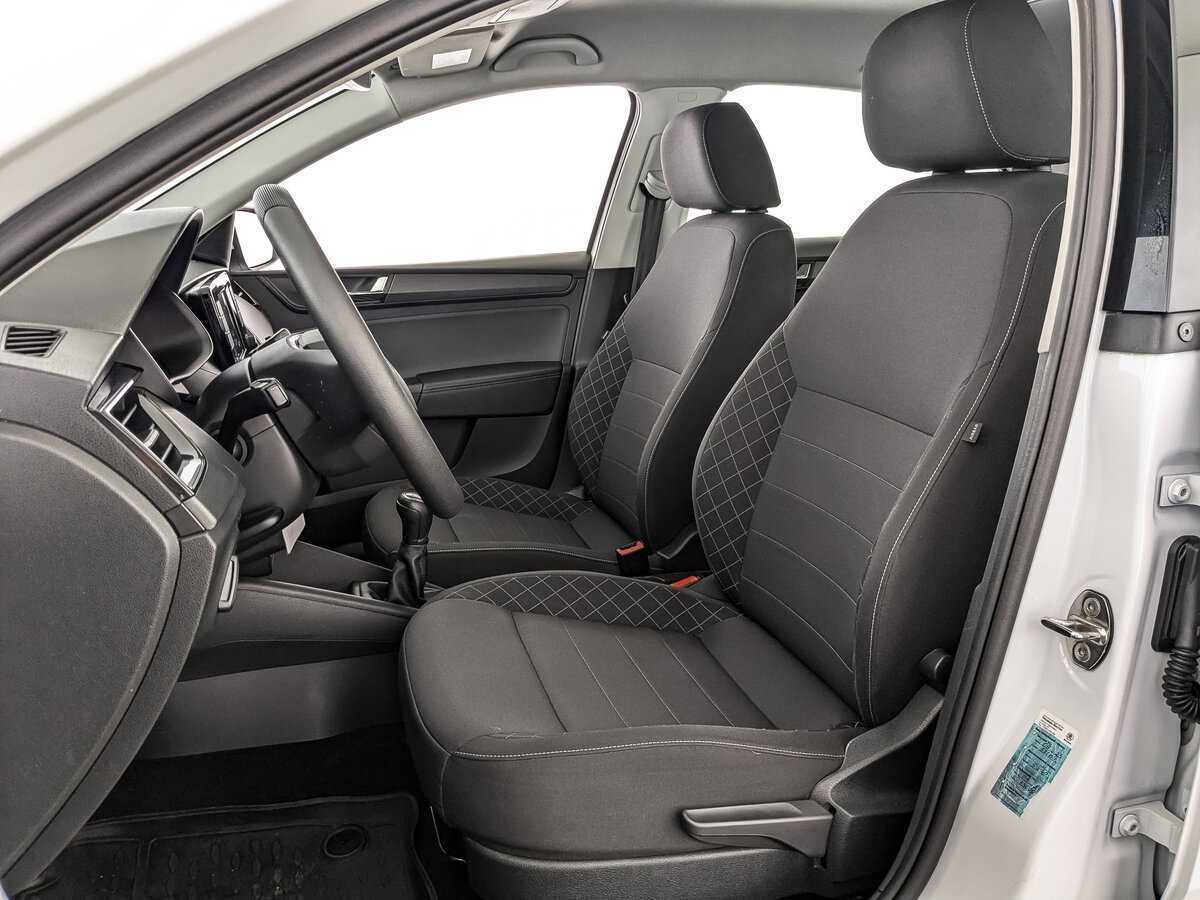 Skoda Rapid с пробегом — 2020 год. Фото: #15