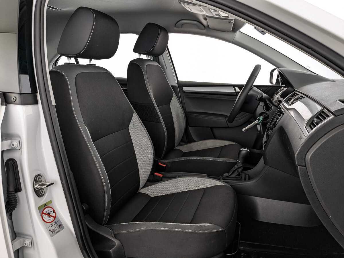 Skoda Rapid с пробегом — 2019 год. Фото: #19