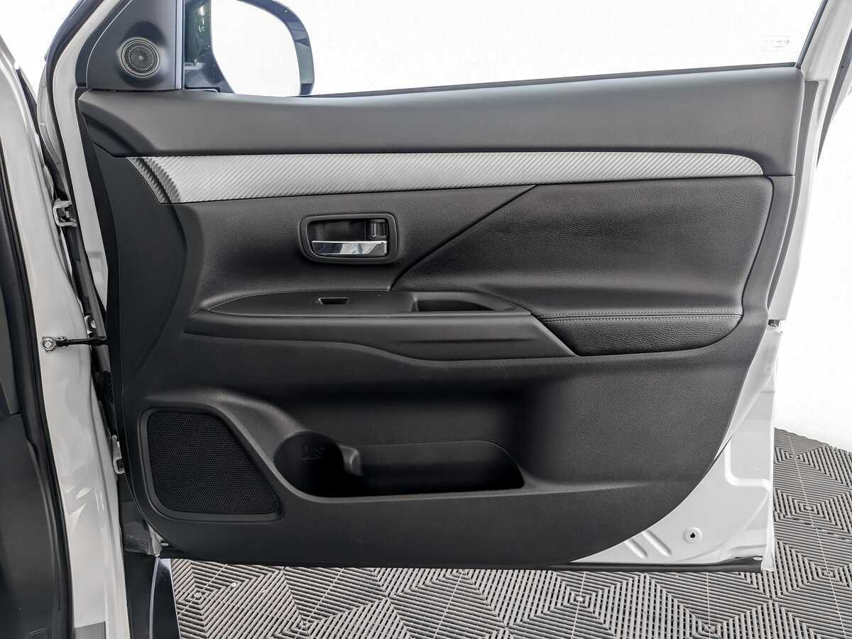 Купить Митсубиши Оутлэндер, 2014, 43 507 км.. Фото: #20