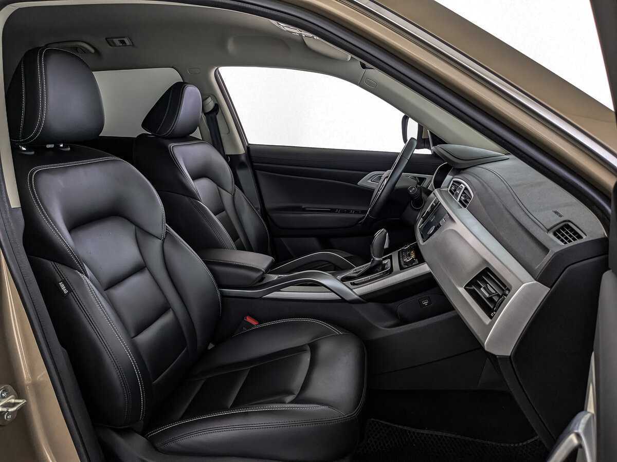 Geely Atlas с пробегом — 2019 год. Фото: #19