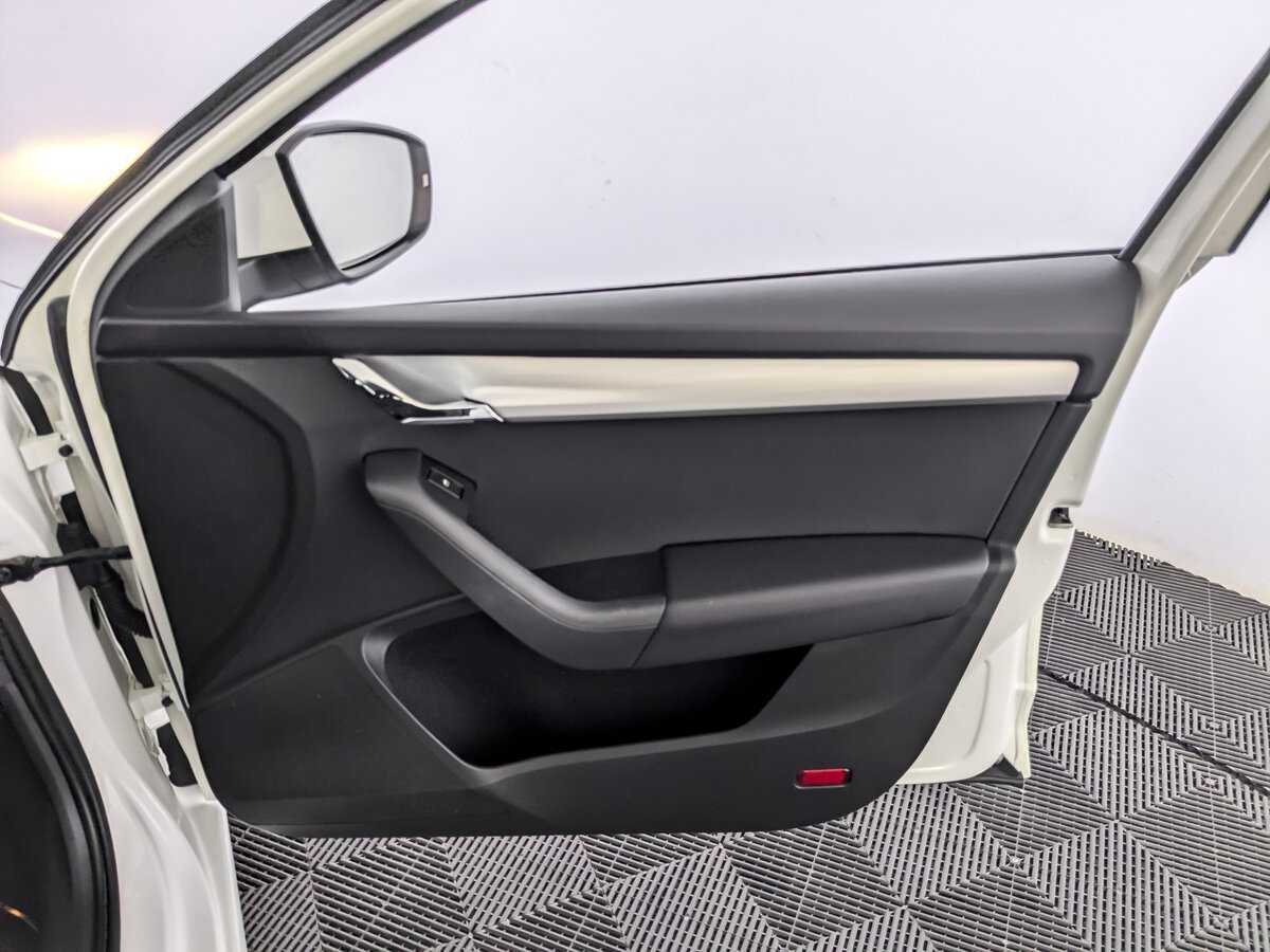 Skoda Octavia с пробегом — 2017 год. Фото: #19