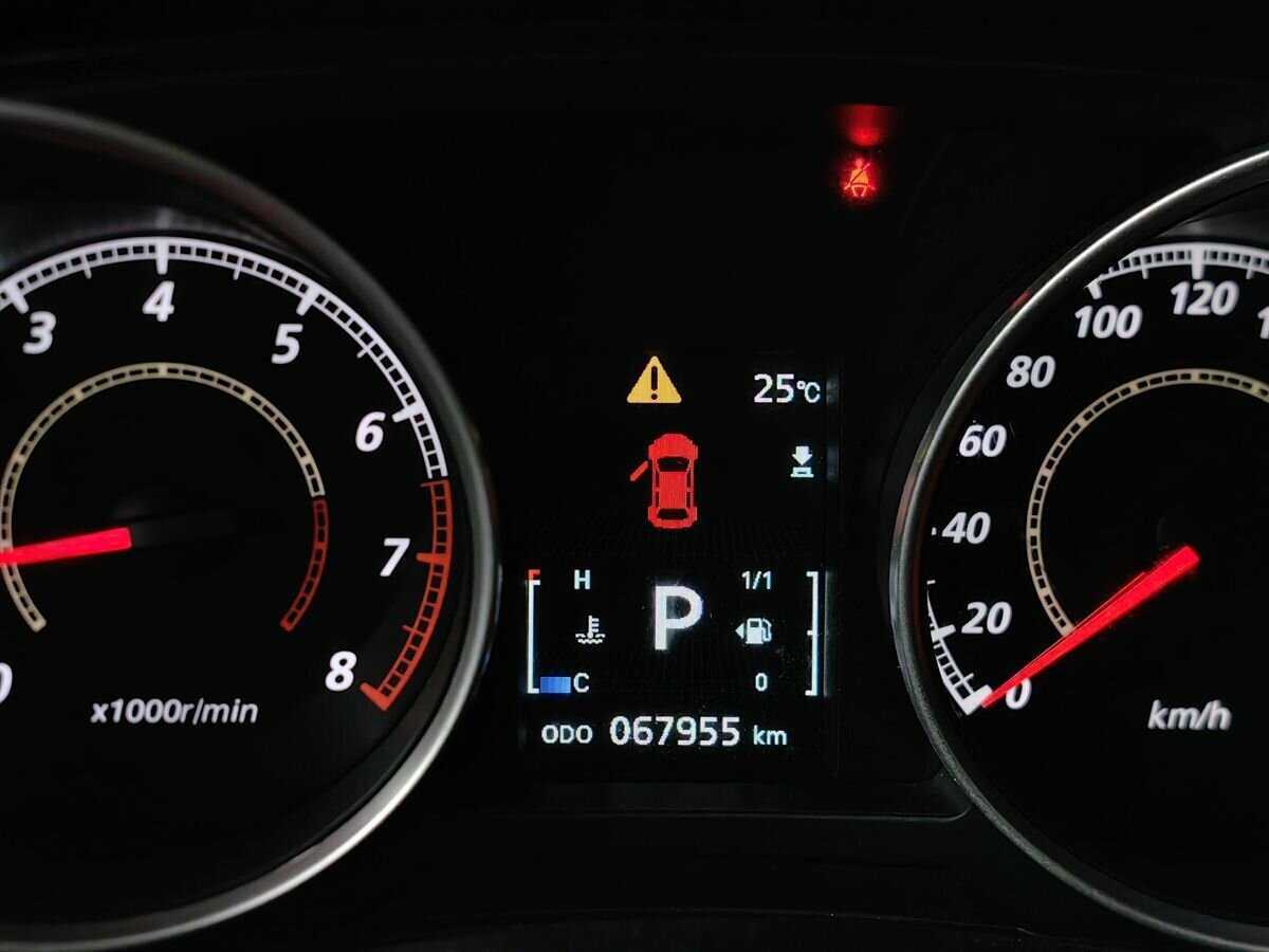 Mitsubishi ASX с пробегом — 2013 год. Фото: #14