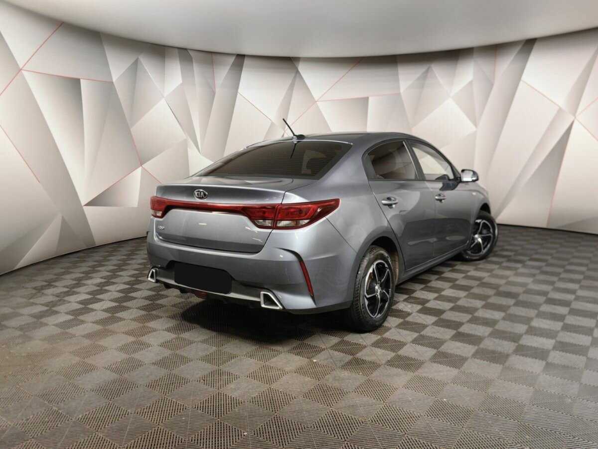 Kia Rio с пробегом — 2020 год. Фото: #1