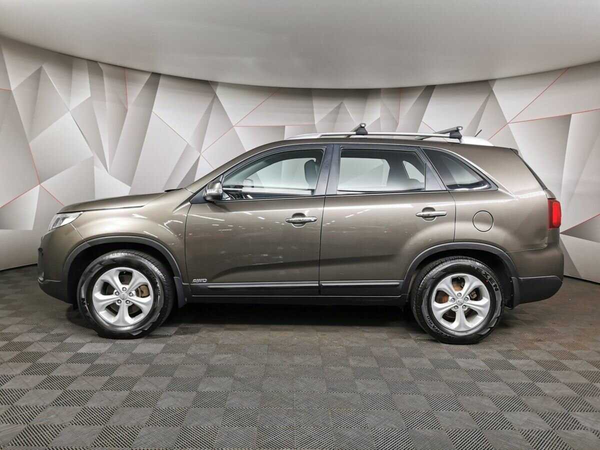 Kia Sorento с пробегом — 2014 год. Фото: #4