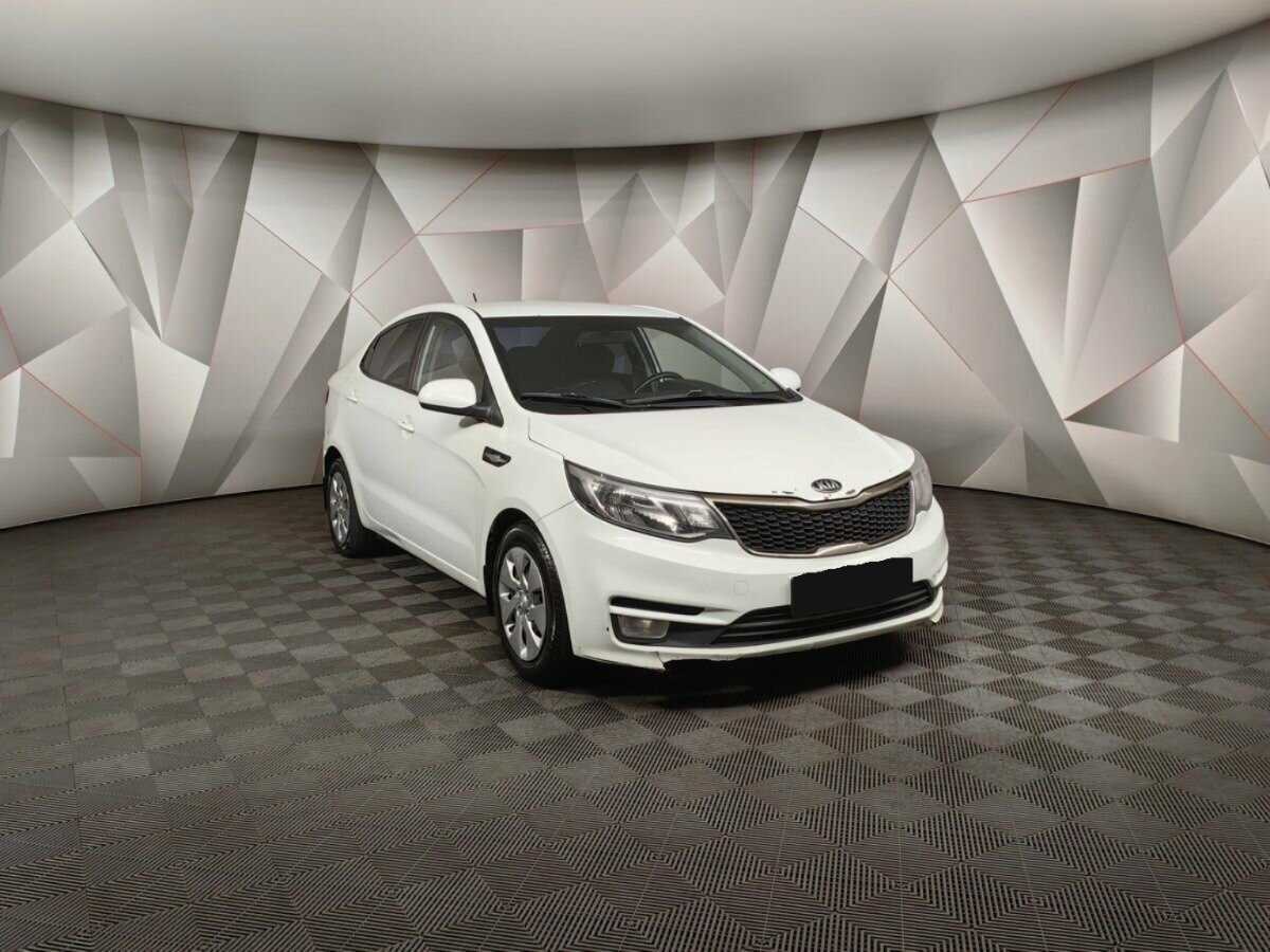 Kia Rio с пробегом — 2015 год. Фото: #2