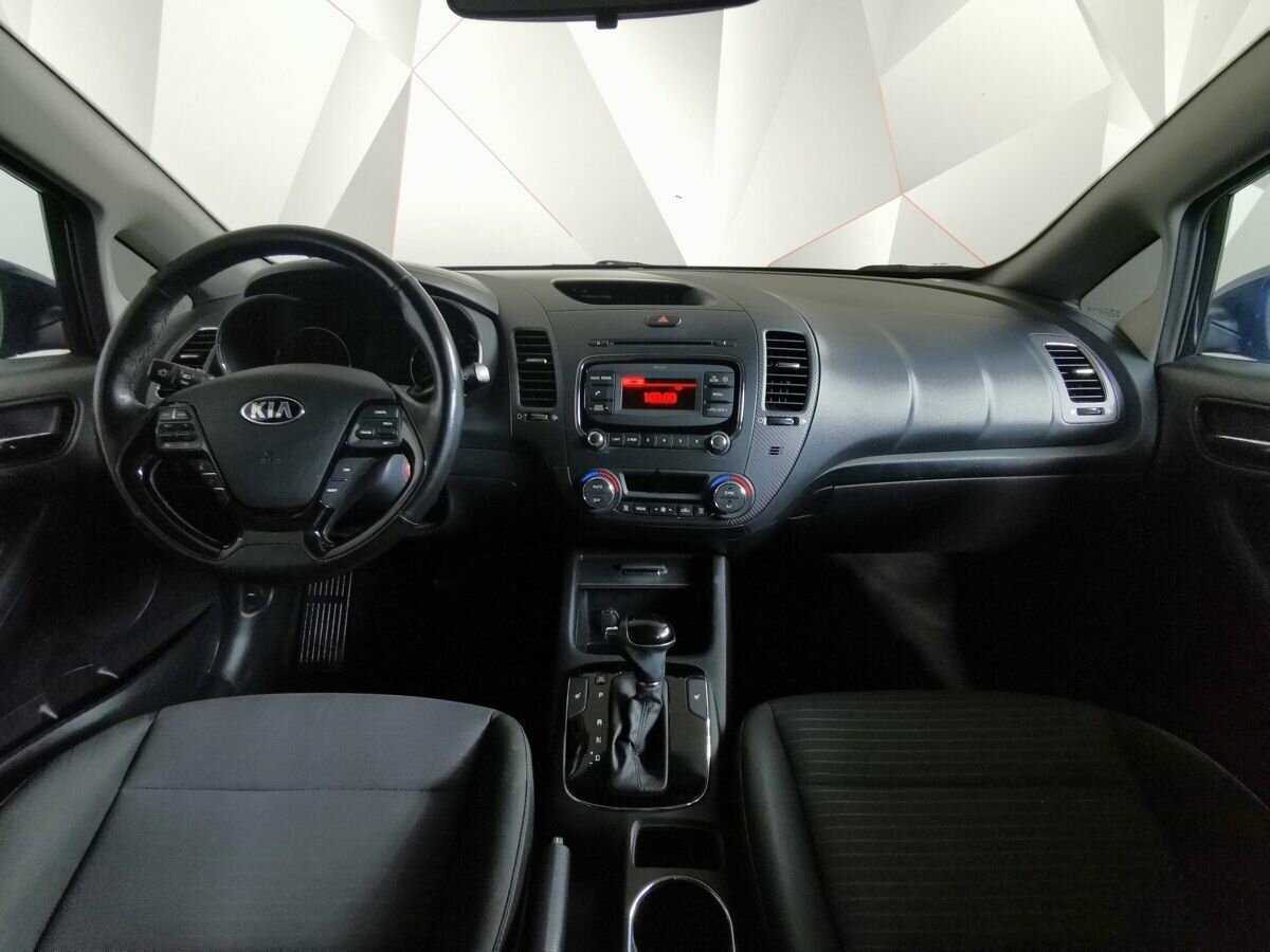 Kia Cerato с пробегом — 2018 год. Фото: #9