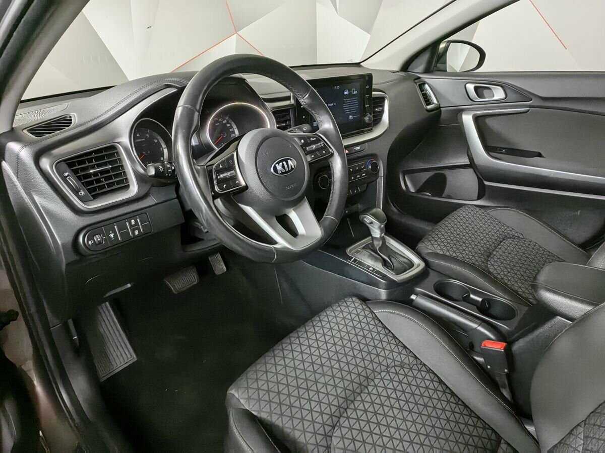 Kia Ceed с пробегом — 2020 год. Фото: #13