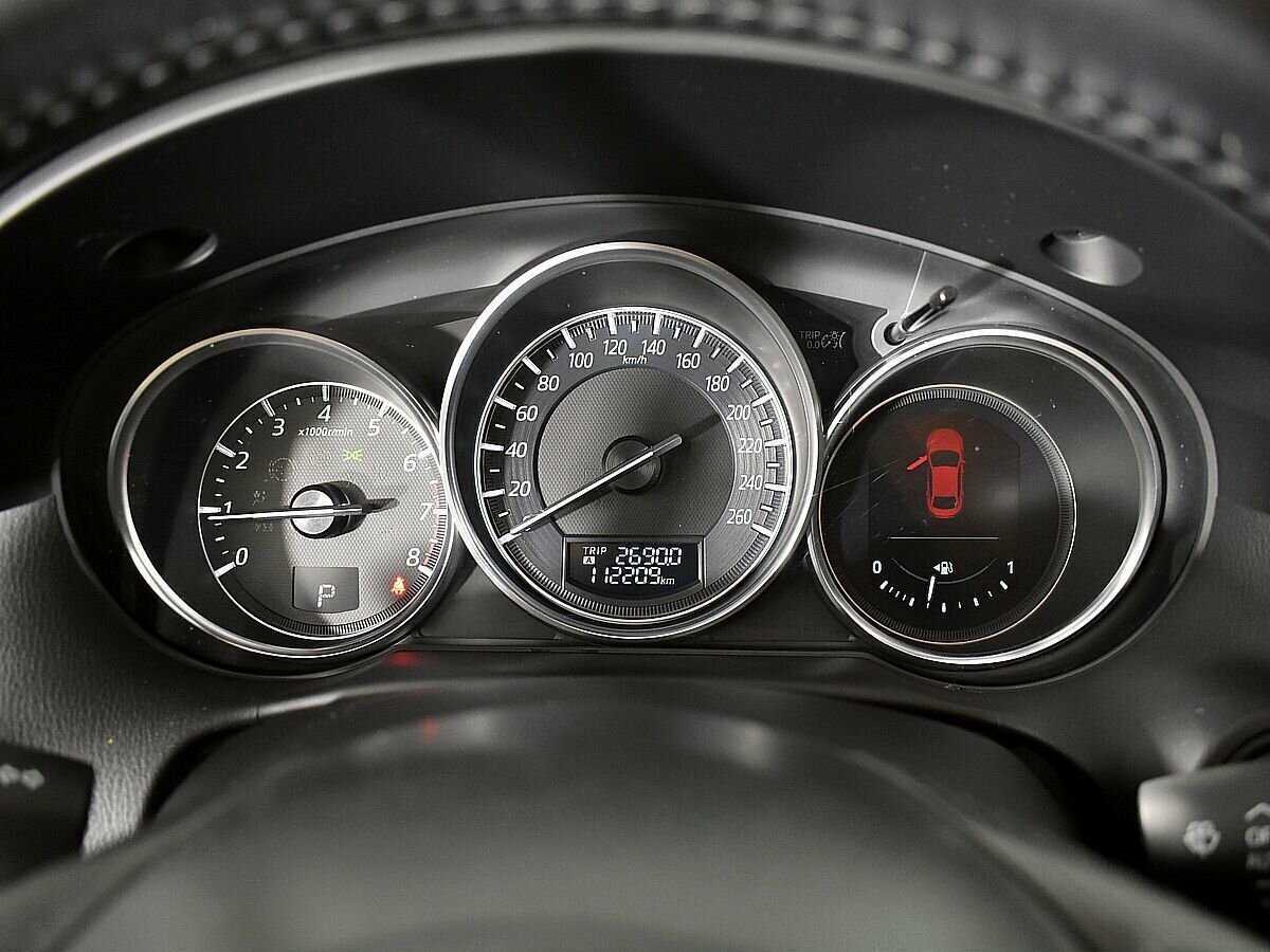 Mazda CX-5 с пробегом — 2015 год. Фото: #11