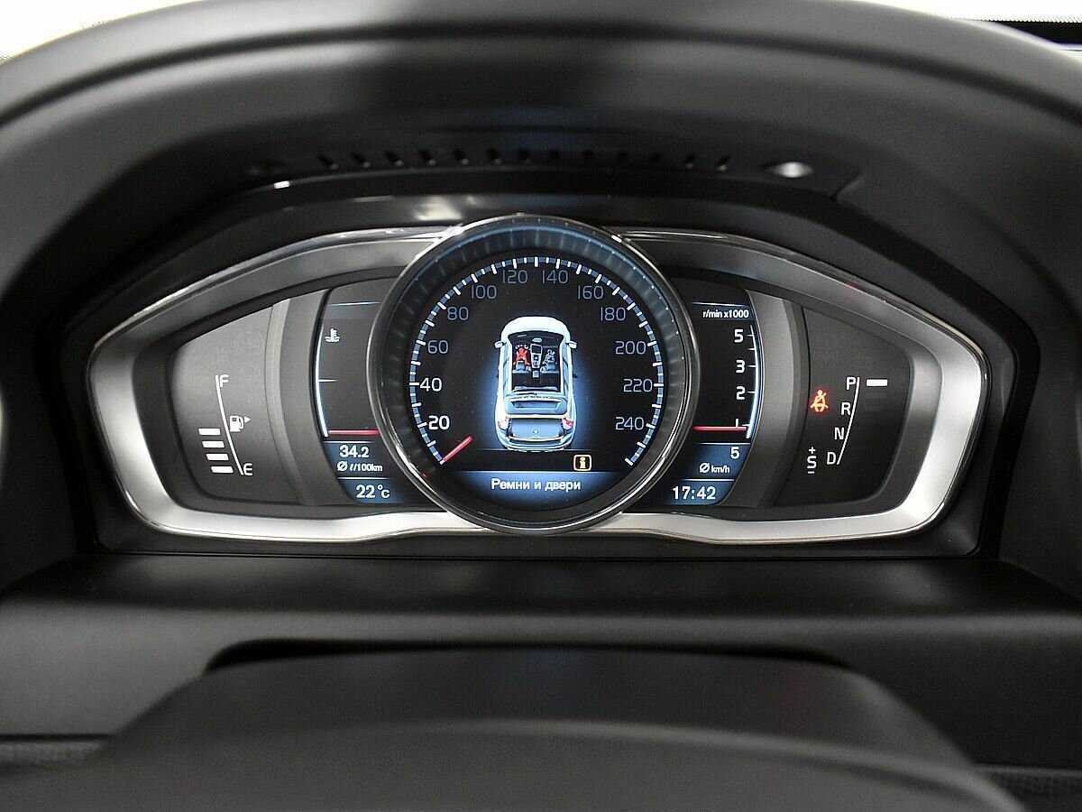 Volvo XC60 с пробегом — 2014 год. Фото: #11