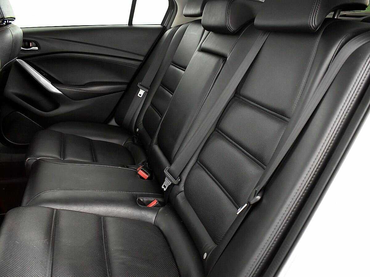 Mazda 6 с пробегом — 2013 год. Фото: #8