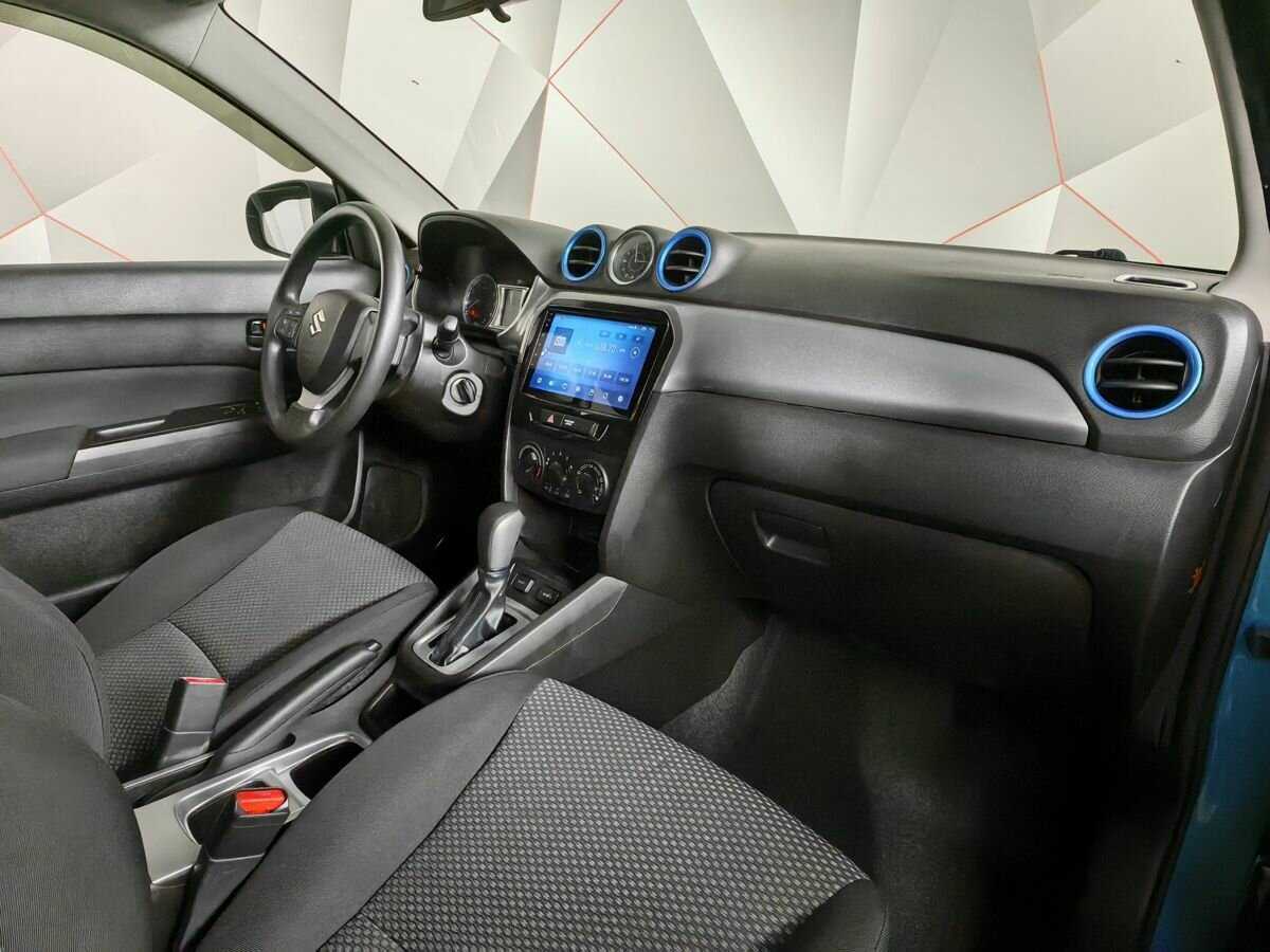 Suzuki Vitara с пробегом — 2018 год. Фото: #8