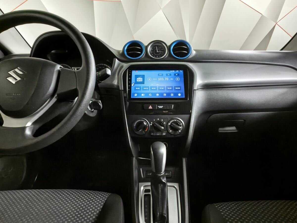Suzuki Vitara с пробегом — 2018 год. Фото: #10