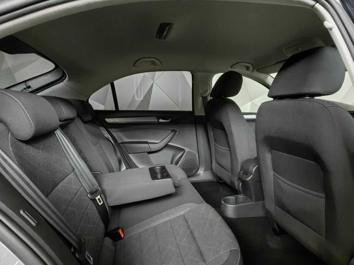 Volkswagen Polo с пробегом — 2021 год. Фото: #11