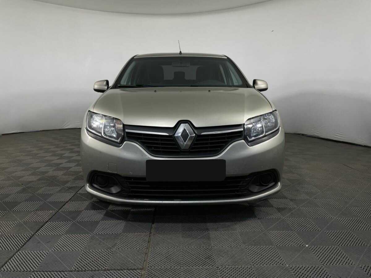 Renault Logan с пробегом — 2018 год. Фото: #1