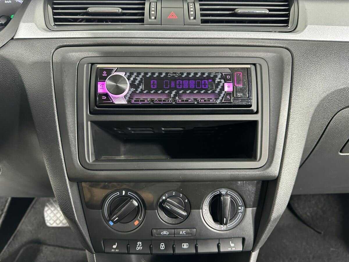 Skoda Rapid с пробегом — 2018 год. Фото: #11