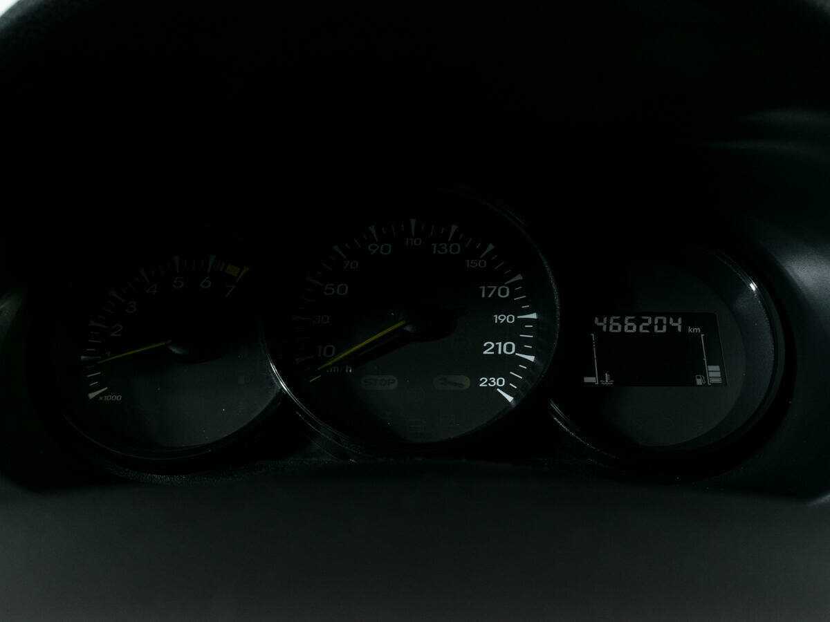 Renault Megane с пробегом — 2012 год. Фото: #12