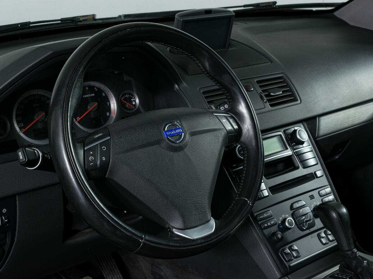 Volvo XC90 с пробегом — 2012 год. Фото: #13