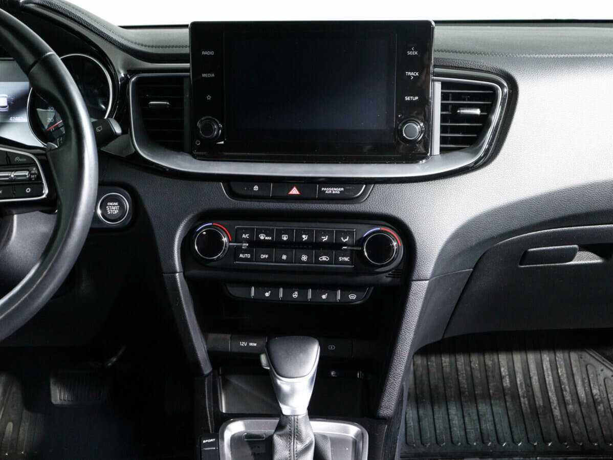 Kia Ceed с пробегом — 2020 год. Фото: #10