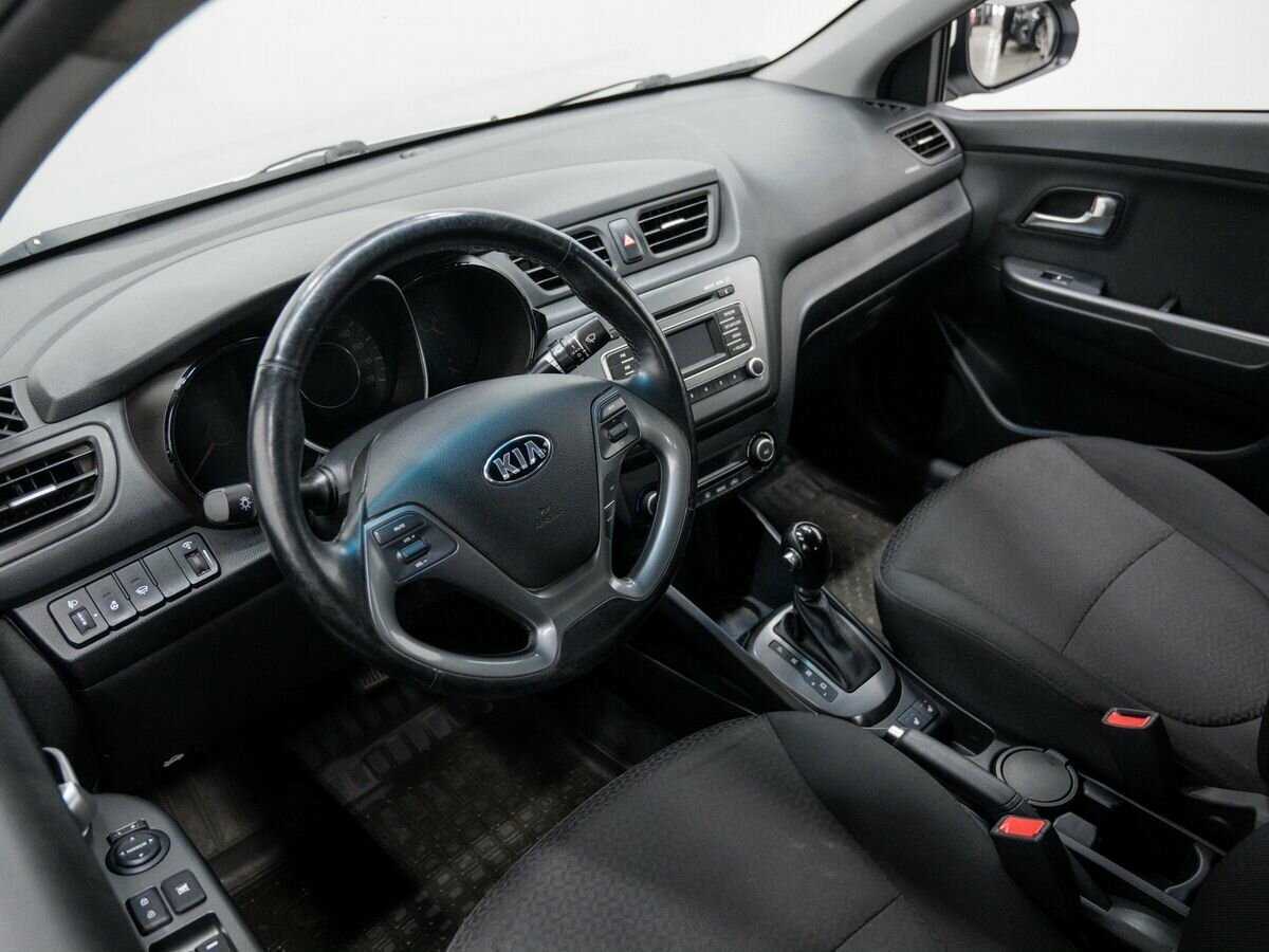 Kia Rio с пробегом — 2016 год. Фото: #12
