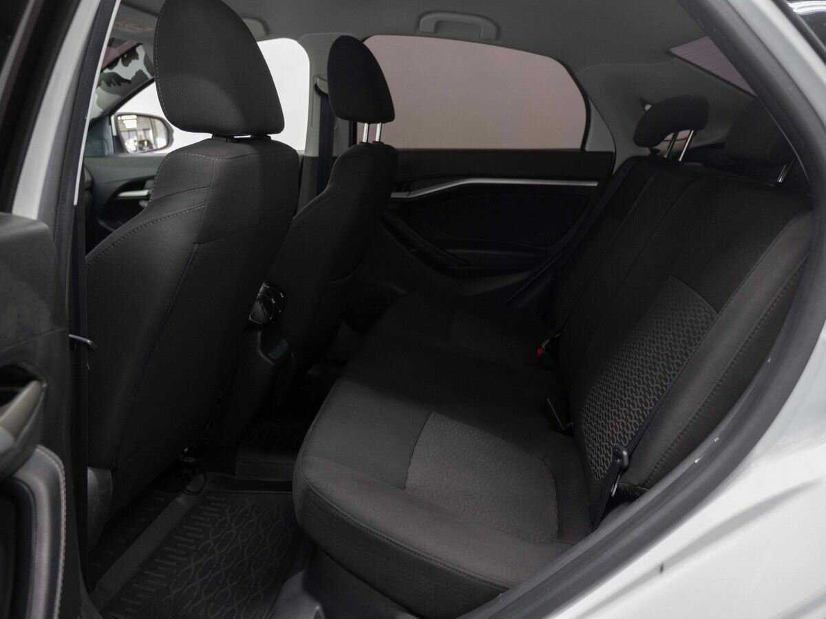 Lada (ВАЗ) Vesta с пробегом — 2020 год. Фото: #8