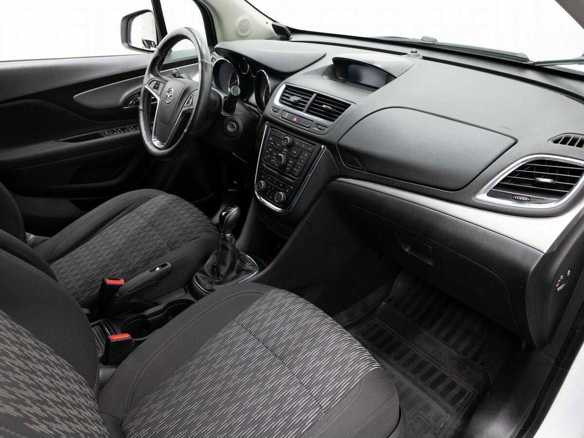 Opel Mokka с пробегом — 2013 год. Фото: #10