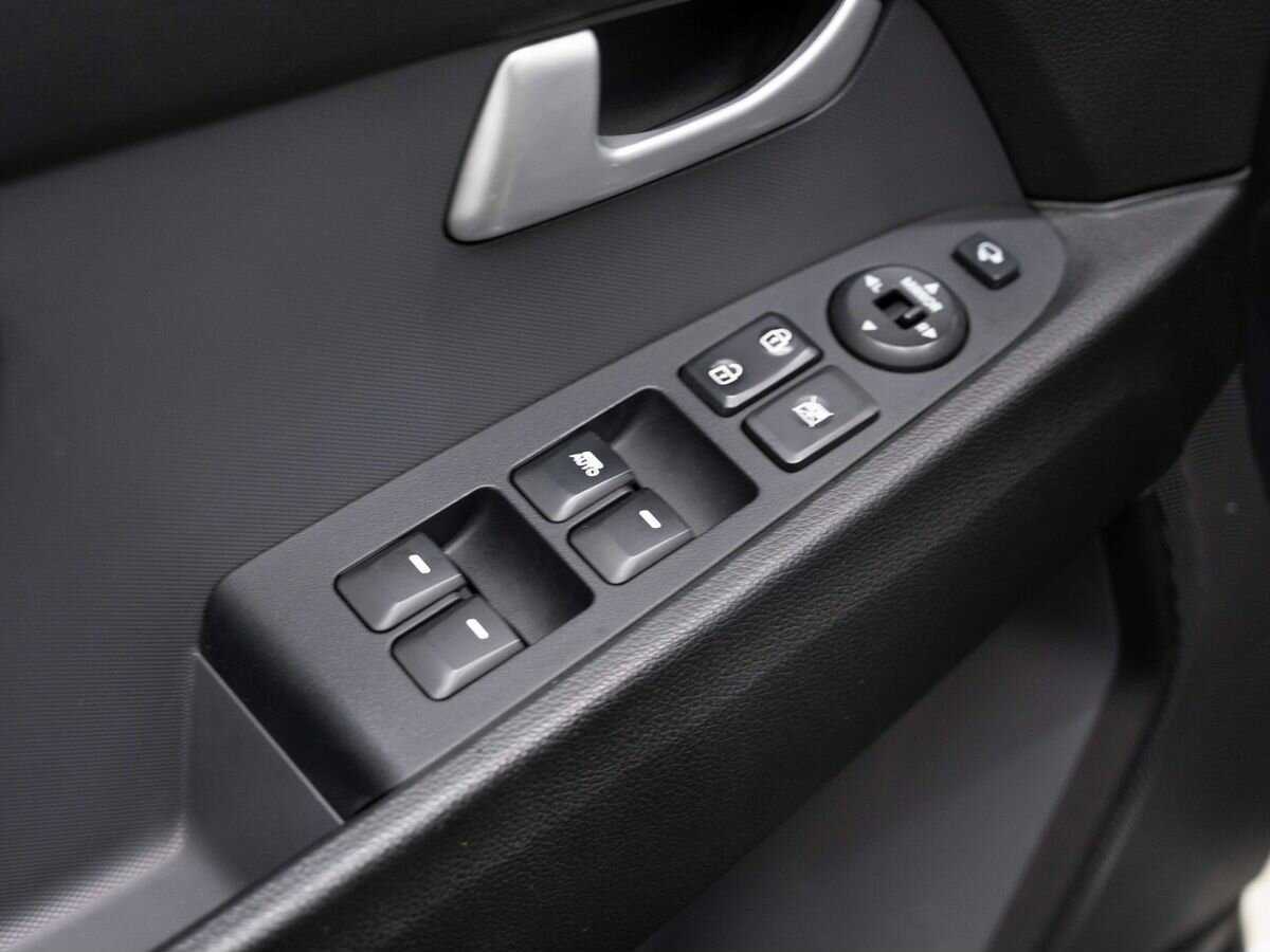 Kia Sportage с пробегом — 2014 год. Фото: #16