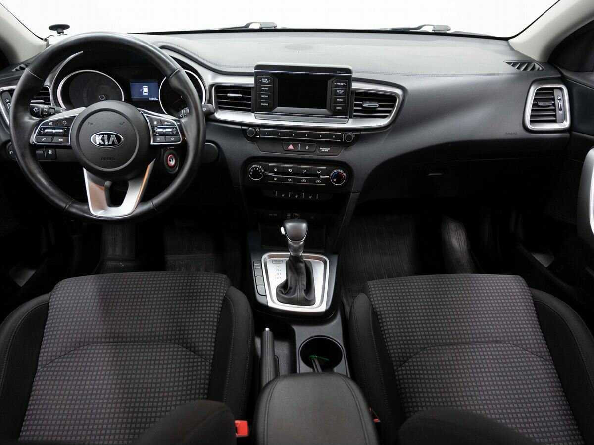 Kia Ceed с пробегом — 2018 год. Фото: #12