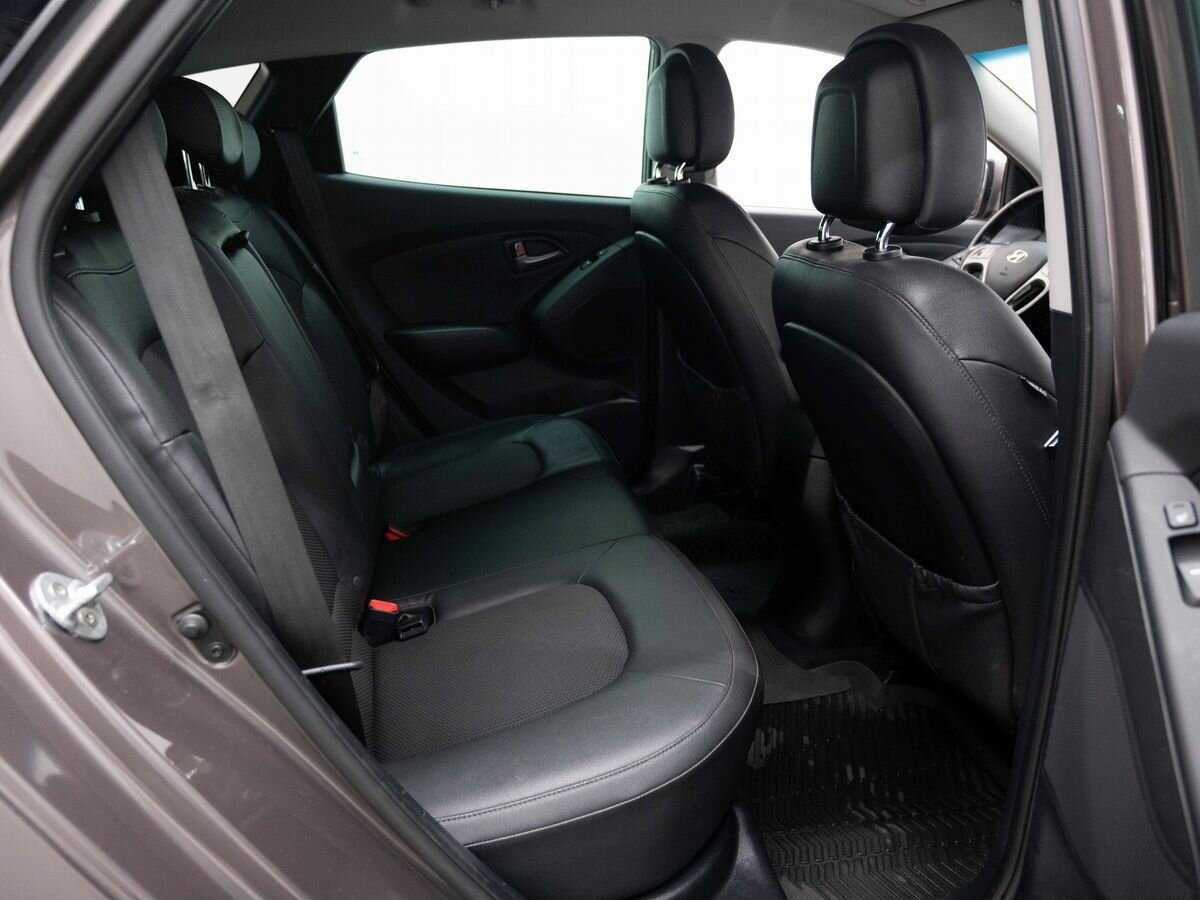 Hyundai ix35 с пробегом — 2014 год. Фото: #9