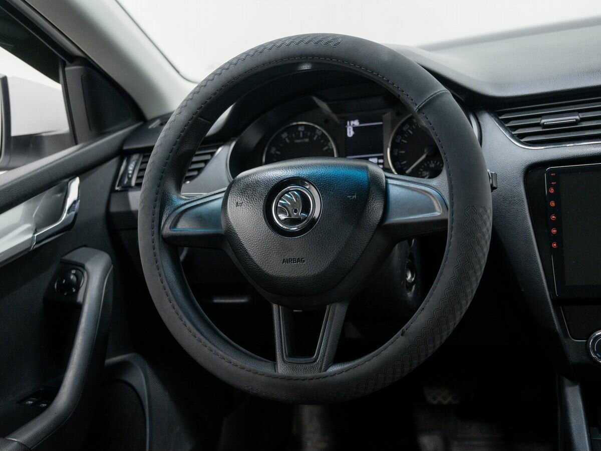 Skoda Octavia с пробегом — 2017 год. Фото: #10