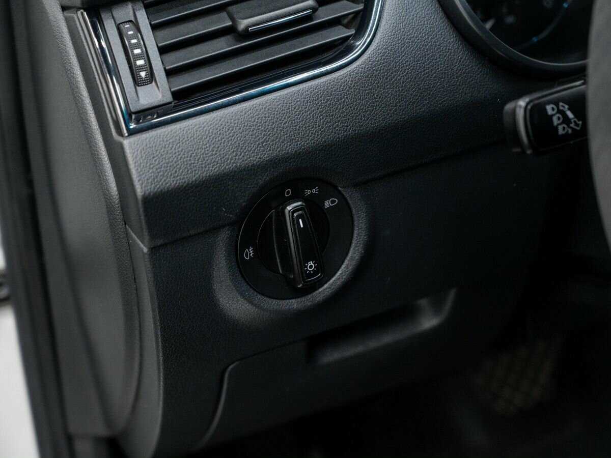 Skoda Octavia с пробегом — 2017 год. Фото: #15
