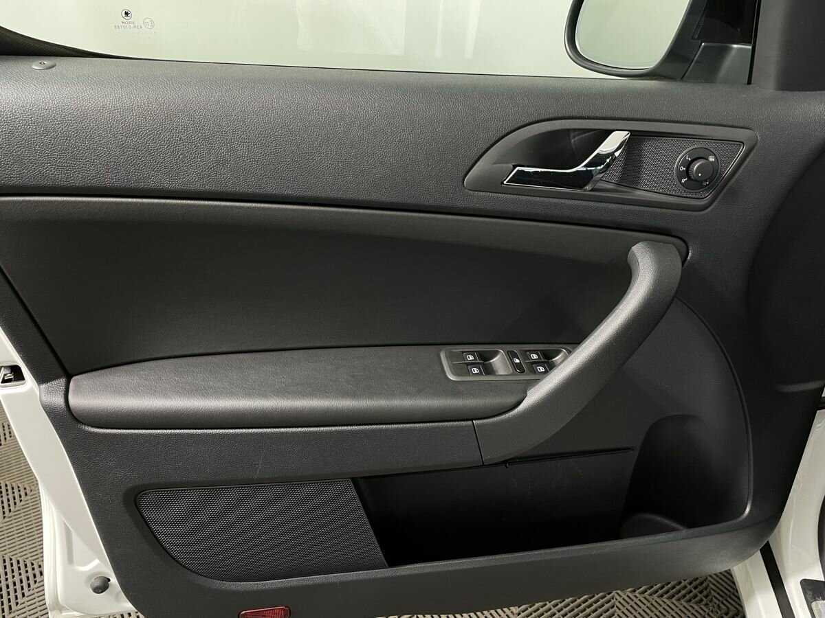 Купить Шкода Йети, 2017, 64 715 км.. Фото: #7