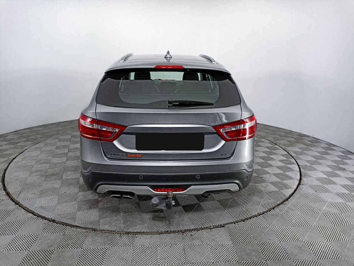 Lada (ВАЗ) Vesta с пробегом — 2019 год. Фото: #5