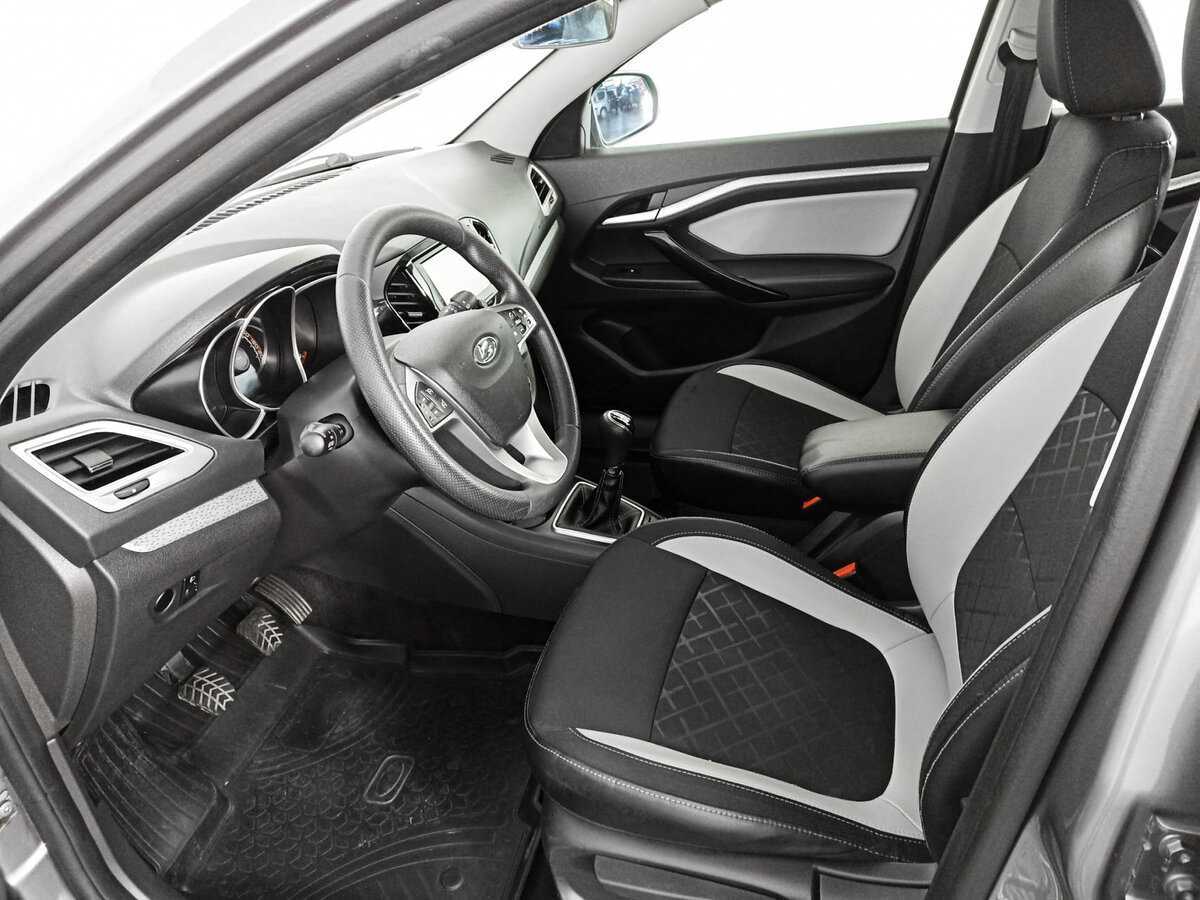 Lada (ВАЗ) Vesta с пробегом — 2019 год. Фото: #13