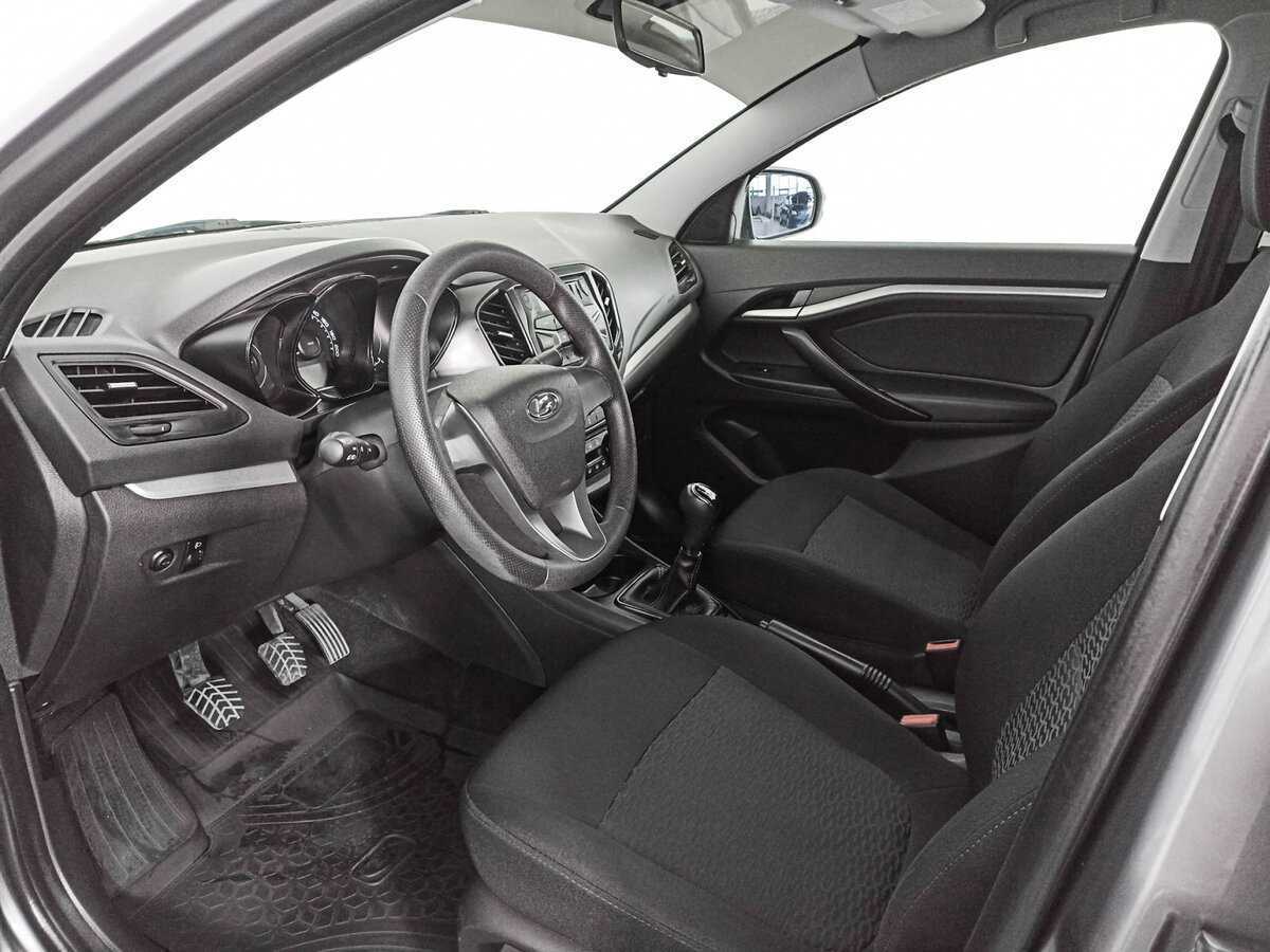 Lada (ВАЗ) Vesta с пробегом — 2017 год. Фото: #15