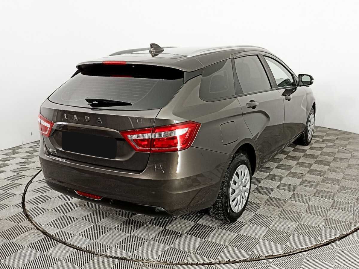 Lada (ВАЗ) Vesta с пробегом — 2021 год. Фото: #4