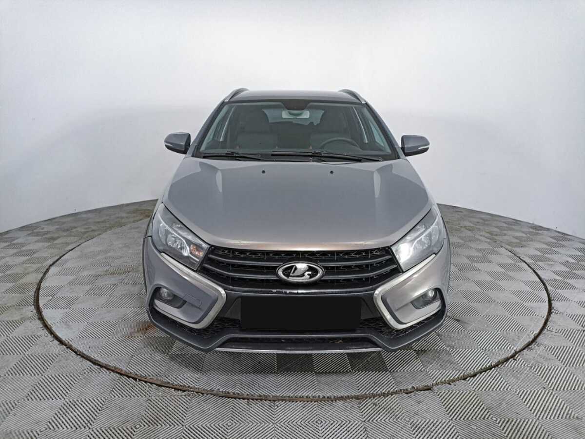 Lada (ВАЗ) Vesta с пробегом — 2017 год. Фото: #1