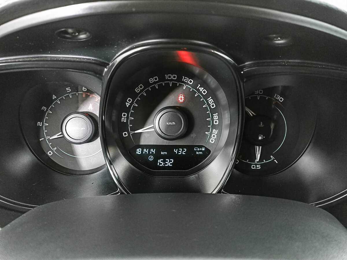 Купить Лада (ВАЗ) Веста, 2017, 181 415 км.. Фото: #12