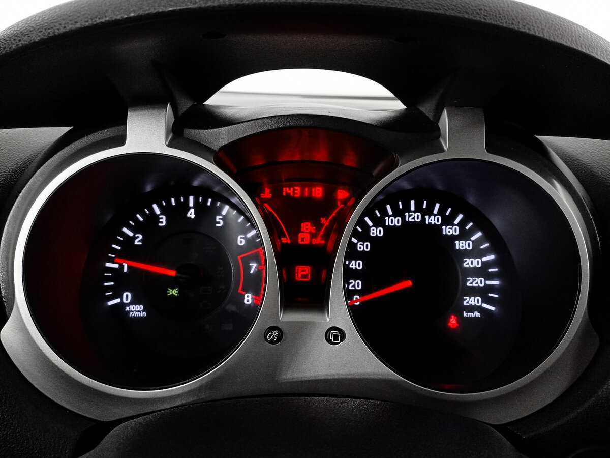 Nissan Juke с пробегом — 2013 год. Фото: #8